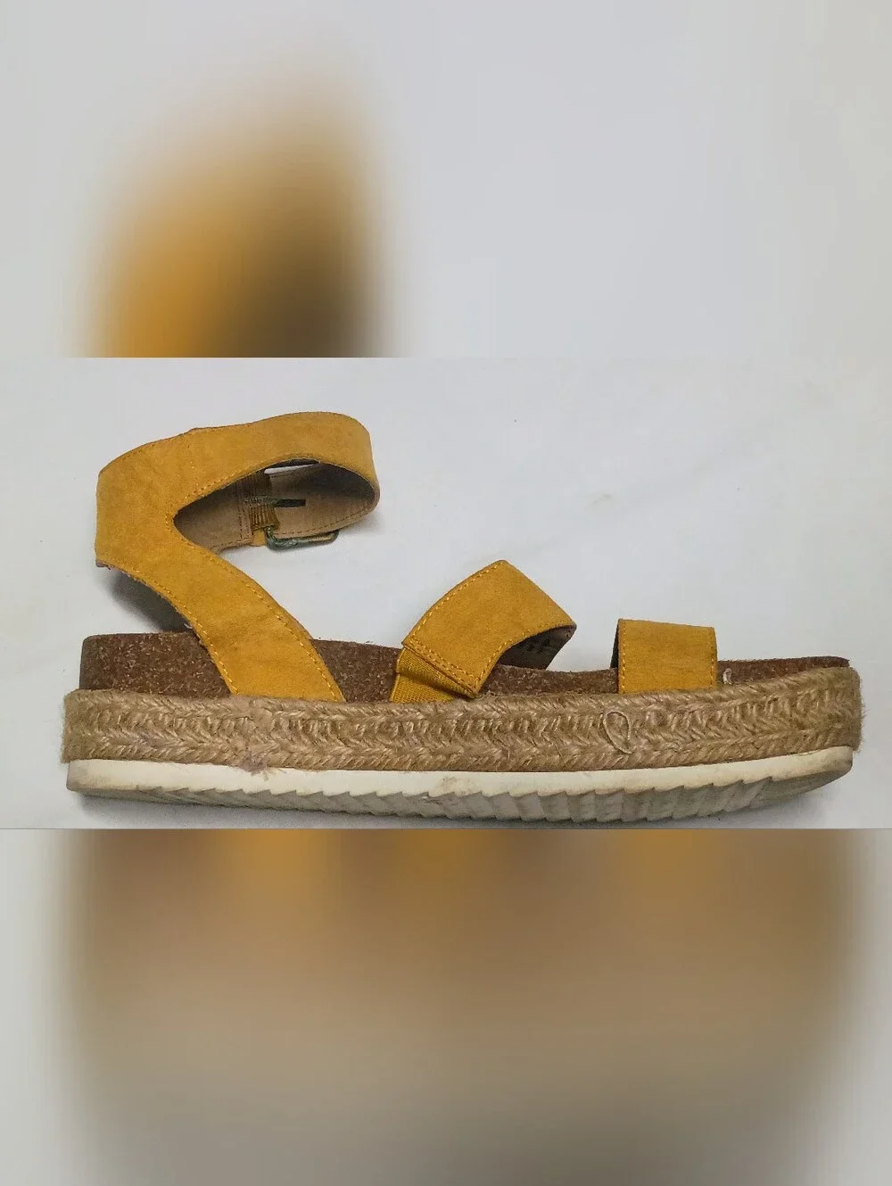 Universal Thread Agnes Boho Platform Sandal Mustard Yellow Faux Suede SZ 9